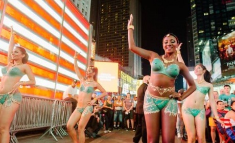 WTF! Four Nude Women did Bollywood Dancing at Times Square to “SRK” song “Chammak Challo”