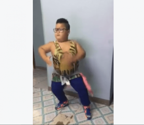 Stop Everything & Watch This Viral Video Of A Little Boy Dancing To ‘Sorry’