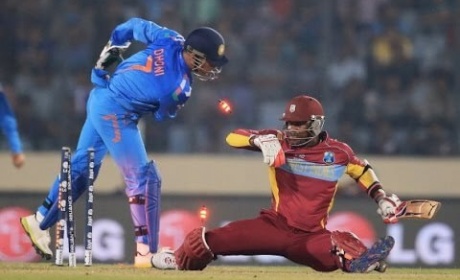 Watch: 10 Fastest Stumpings By Dhoni That Prove He Is Even Faster Than 4G
