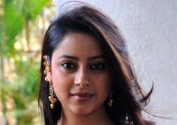 Pratyusha Banerjee, Popular For Her Role In Balika Vadhu Hanged Herself To Death Yesterday